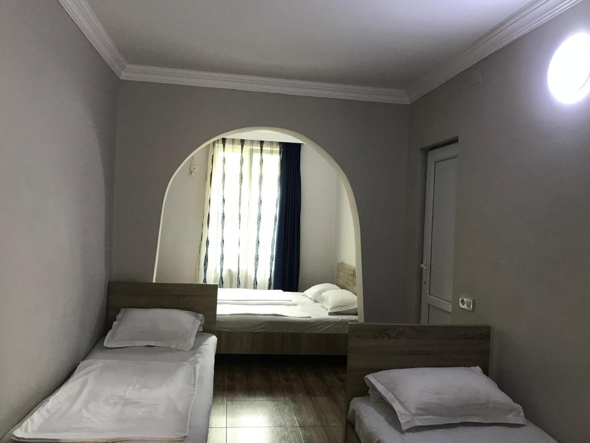 Guest House Nina Kobuleti Exterior foto
