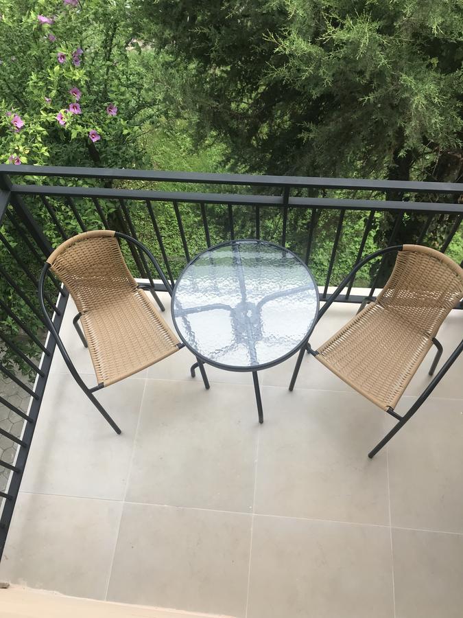 Guest House Nina Kobuleti Exterior foto